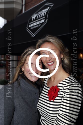 Amsterdam 17 december 2016 
Opening winkel Nynke Wynia door vriendin Micky Hoogendijk. Evelyne Westerman