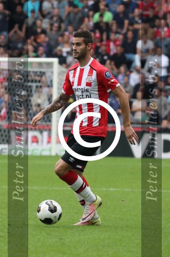 Eindhoven, 18 September 2016 PSV-Feyenoord, eindstand 0-1 Kompetitie Seizoen 2016-2017.
Eindhoven, 18 September 2016 PSV-Feyenoord, eindstand 0-1 Kompetitie Seizoen 2016-2017.
Gaston Pereiro