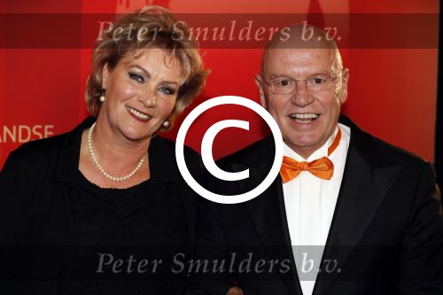 Amsterdam 21 december 2016
Sportman en sportvrouw van het jaar verkiezing tijdens het sportgala in de RAI. hans v Zetten met een kennis Anja Minnaard