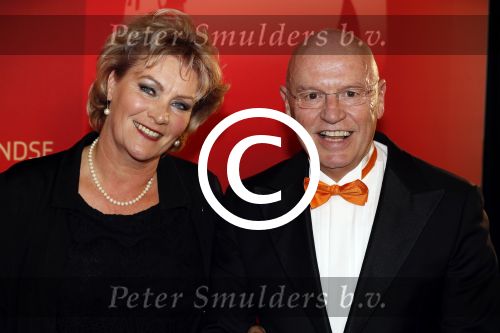 Amsterdam 21 december 2016
Sportman en sportvrouw van het jaar verkiezing tijdens het sportgala in de RAI. hans v Zetten met een kennis Anja Minnaard