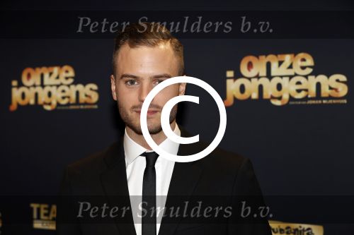 Amsterdam 19 december 2016 
Premiere onze Jongens in Tuschinski. Jim  Bakkum met zijn vrouw Bettina Holwerda