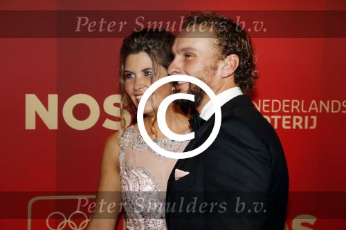 Amsterdam 21 december 2016
Sportman en sportvrouw van het jaar verkiezing tijdens het sportgala in de RAI. Joost Luiten met zijn vriendin
