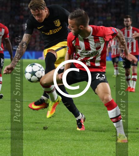 Eindhoven, 13 September 2016
PSV-Atletico Madrid, eindstand 0-1 
Eerste wedstrijd voorronde CL Seizoen 2016-2017
Jose Maria Gimenez in duel met Bart Ramselaar
