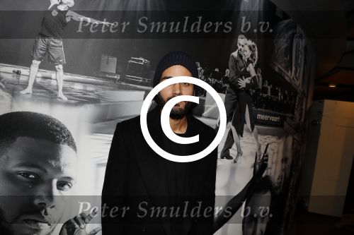 Amsterdam 20 december 2016 
Premiere Watskeburt in de meervaart. Kay nambiaar