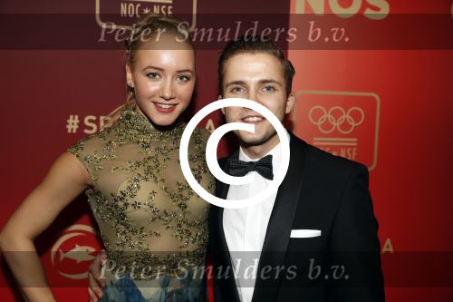 Amsterdam 21 december 2016
Sportman en sportvrouw van het jaar verkiezing tijdens het sportgala in de RAI. Lieke Sanne Vincent en moeder Gemma Wevers zijn aanwezig als Sanne sportvrouw van het jaar wordt. Lieke met vriend