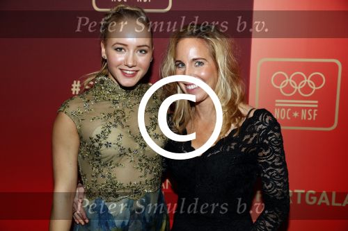 Amsterdam 21 december 2016
Sportman en sportvrouw van het jaar verkiezing tijdens het sportgala in de RAI. Lieke Sanne Vincent en moeder Gemma Wevers zijn aanwezig als Sanne sportvrouw van het jaar wordt