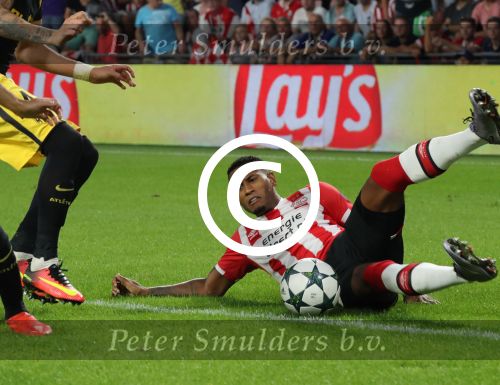 Eindhoven, 13 September 2016
PSV-Atletico Madrid, eindstand 0-1 
Eerste wedstrijd voorronde CL Seizoen 2016-2017
Luciano Narsingh