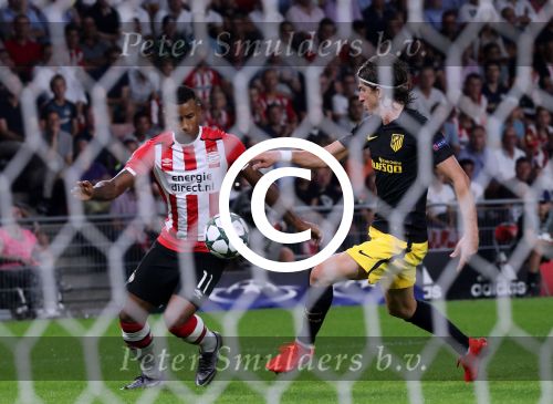 Eindhoven, 13 September 2016
PSV-Atletico Madrid, eindstand 0-1 
Eerste wedstrijd voorronde CL Seizoen 2016-2017
Luciano Narsingh en Filipe Luis Kasmirski in duel