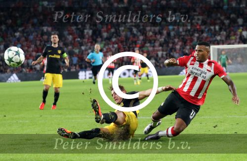 Eindhoven, 13 September 2016
PSV-Atletico Madrid, eindstand 0-1 
Eerste wedstrijd voorronde CL Seizoen 2016-2017
Luciano Narsingh in duel met  Jose Maria Gimenez