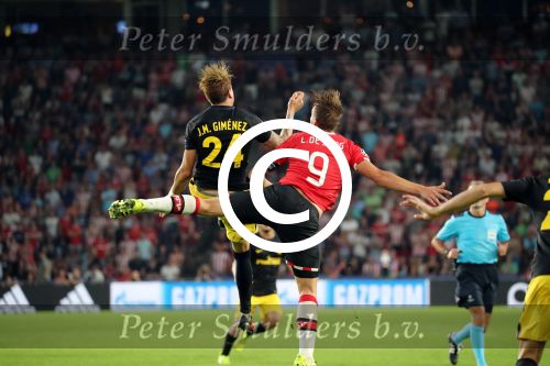 Eindhoven, 13 September 2016
PSV-Atletico Madrid, eindstand 0-1 
Eerste wedstrijd voorronde CL Seizoen 2016-2017
Luuk de Jong en Jose Maria Gimenez in duel