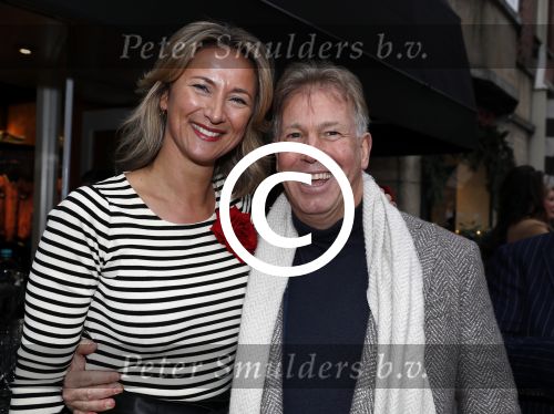 Amsterdam 17 december 2016 
Opening winkel Nynke Wynia door vriendin Micky Hoogendijk. Marcel Boekhoorn met dochter Nicole en Frits Kroymans