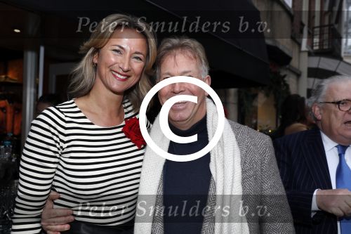 Amsterdam 17 december 2016 
Opening winkel Nynke Wynia door vriendin Micky Hoogendijk. Marcel Boekhoorn met dochter Nicole en Frits Kroymans