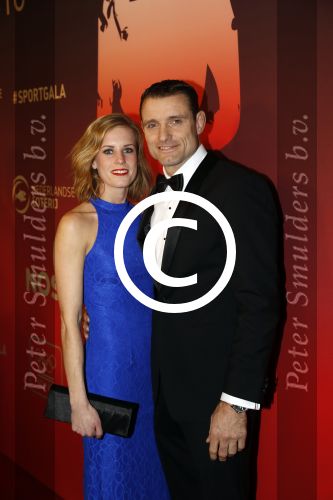 Amsterdam 21 december 2016
Sportman en sportvrouw van het jaar verkiezing tijdens het sportgala in de RAI.
Mark Huizinga en partner