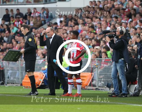 Eindhoven, 18 September 2016 PSV-Feyenoord, eindstand 0-1 Kompetitie Seizoen 2016-2017.
Mart v d Heuvel en Steven Bergwijn