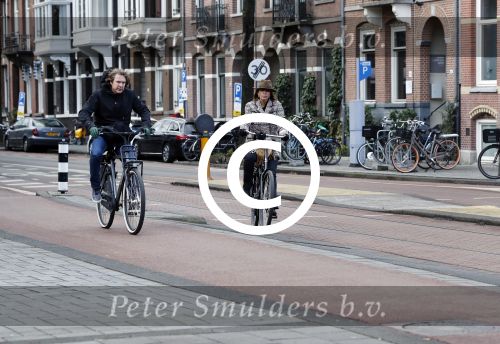 Amsterdam 24 december 2016 
Nada v Nie met Frank Bakker waar ze vorige week mee getrouwd is.