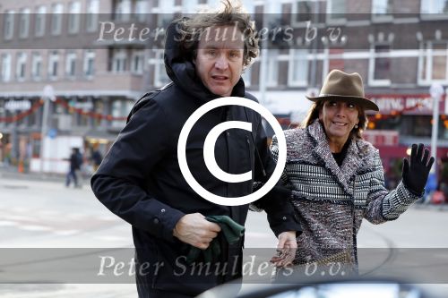 Amsterdam 24 december 2016 
Nada v Nie met Frank Bakker waar ze vorige week mee getrouwd is.