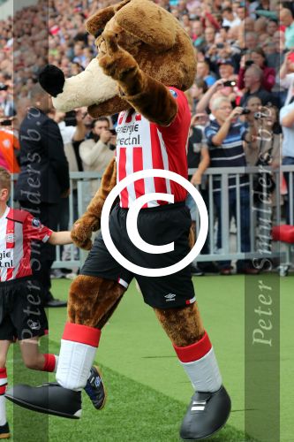 Eindhoven, 18 September 2016 PSV-Feyenoord, eindstand 0-1 Kompetitie Seizoen 2016/2017
PSV Phoxy