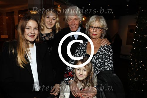 Amsterdam 22 december 2016
Premiere wereld kerstcircus in Carre. paul v Vliet met vrouw en kleinkinderen
