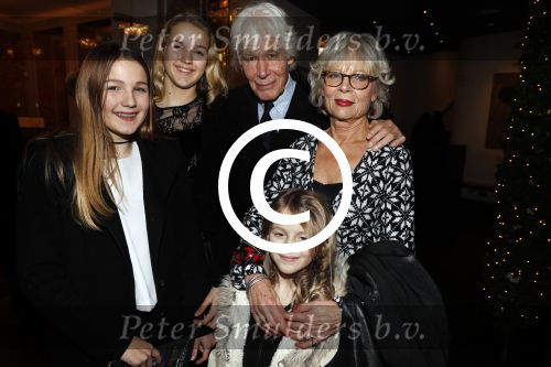 Amsterdam 22 december 2016
Premiere wereld kerstcircus in Carre. paul v Vliet met vrouw en kleinkinderen