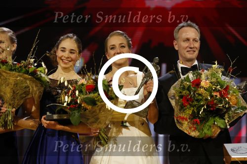 Amsterdam 21 december 2016
Sportman en sportvrouw van het jaar verkiezing tijdens het sportgala in de RAI. Lieke Sanne Vincent en moeder Gemma Wevers zijn aanwezig als Sanne sportvrouw van het jaar wordt