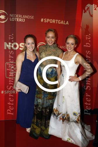 Amsterdam 21 december 2016
Sportman en sportvrouw van het jaar verkiezing tijdens het sportgala in de RAI. Lieke Sanne Vincent en moeder Gemma Wevers zijn aanwezig als Sanne sportvrouw van het jaar wordt