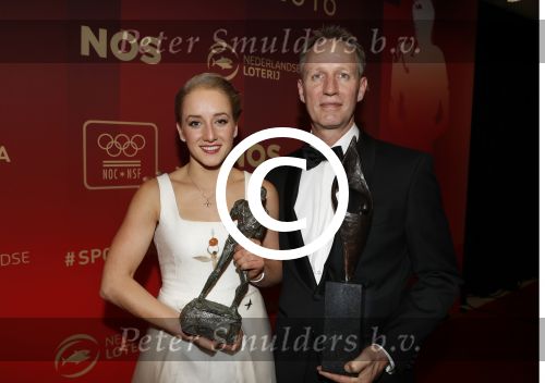 Amsterdam 21 december 2016
Sportman en sportvrouw van het jaar verkiezing tijdens het sportgala in de RAI. Lieke Sanne Vincent en moeder Gemma Wevers zijn aanwezig als Sanne sportvrouw van het jaar wordt