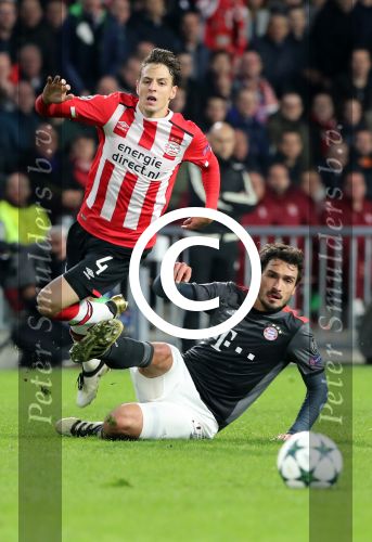 Eindhoven, 1 November 2016
4e wedstrijd voorronde Champions Leaugue seizoen 2016/2017
PSV-Bayern Munchen, eindstand 1-2
Santiago Arias en Mats Hummels