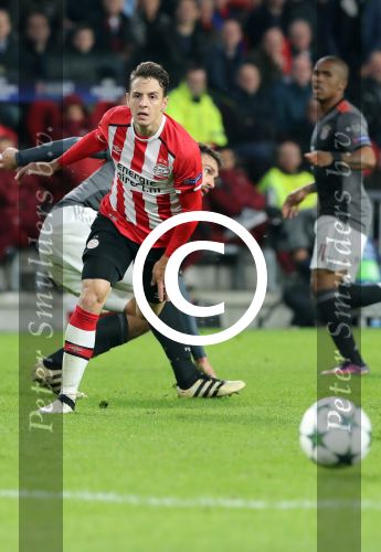 Eindhoven, 1 November 2016
4e wedstrijd voorronde Champions Leaugue seizoen 2016/2017
PSV-Bayern Munchen, eindstand 1-2
Santiago Arias en Mats Hummels