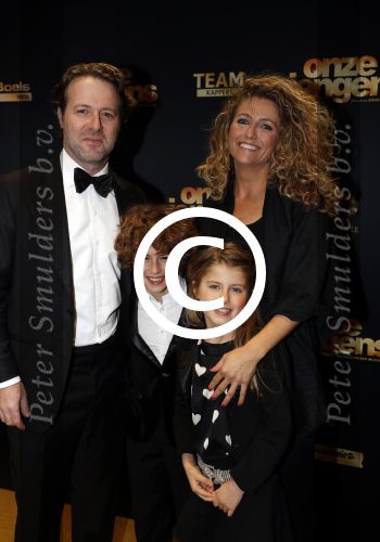 Amsterdam 19 december 2016 
Premiere onze Jongens in Tuschinski. Sharon Wins  met Ruben Troostwijk Zep en zijn zus