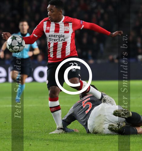 Eindhoven, 1 November 2016
4e wedstrijd voorronde Champions Leaugue seizoen 2016/2017
PSV-Bayern Munchen, eindstand 1-2
Steven Bergwijn David Alaba Mats Hummels