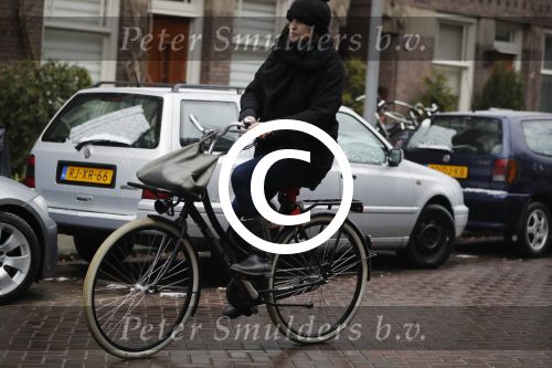 Amsterdam 7 januari 2016
Susan Visser op de fiets in de kou