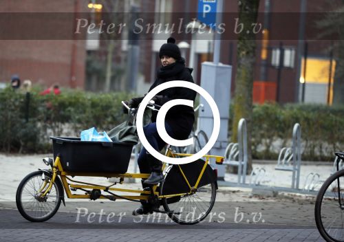 Amsterdam 20 december 2016
Susan Visser op haar bakfiets in Amsterdam