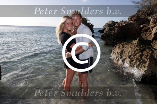 Curacao San Juan 5 januari 2017
Thomas Berge met zijn nieuwe vriendin Cassidy Roeks op vakantie op curacao.