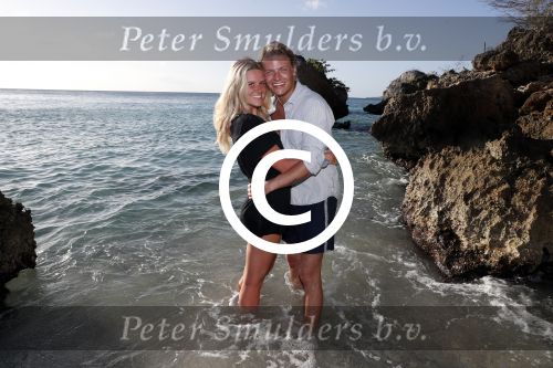 Curacao San Juan 5 januari 2017
Thomas Berge met zijn nieuwe vriendin Cassidy Roeks op vakantie op curacao.