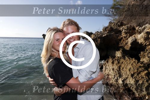 Curacao San Juan 5 januari 2017
Thomas Berge met zijn nieuwe vriendin Cassidy Roeks op vakantie op curacao.