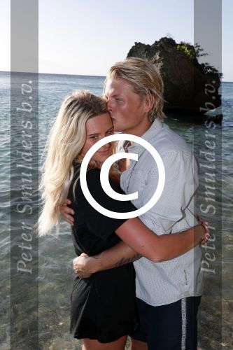 Curacao San Juan 5 januari 2017
Thomas Berge met zijn nieuwe vriendin Cassidy Roeks op vakantie op curacao.