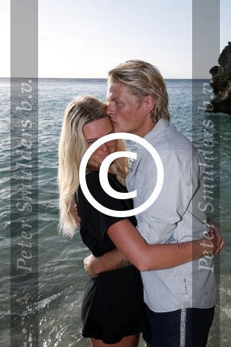 Curacao San Juan 5 januari 2017
Thomas Berge met zijn nieuwe vriendin Cassidy Roeks op vakantie op curacao.