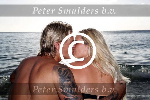 Curacao San Juan 5 januari 2017
Thomas Berge met zijn nieuwe vriendin Cassidy Roeks op vakantie op curacao.