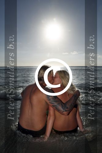 Curacao San Juan 5 januari 2017
Thomas Berge met zijn nieuwe vriendin Cassidy Roeks op vakantie op curacao.
