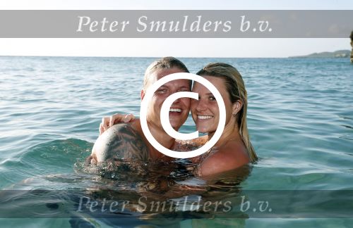 Curacao San Juan 5 januari 2017
Thomas Berge met zijn nieuwe vriendin Cassidy Roeks op vakantie op curacao.
