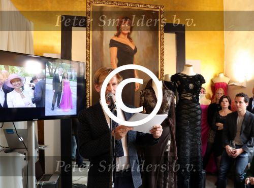 Den Bosch, 17 Oktober 2017
Veiling en tentoonstelling Kleding van Sandra Reemer bij Addy v d Krommenacker.