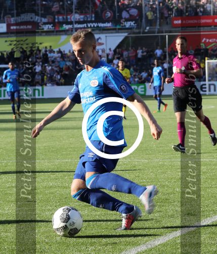 Venlo. 15 Oktober 2017 Kompetitiewedstrijd Seizoen 2017/2018
VVV-PSV, eindstand 2-5
Albert Gudmunsson