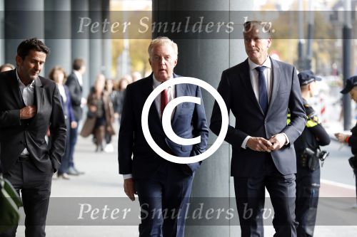 Amsterdam 14 oktober 2017
Afscheidsdienst van burgemeetser Eberhard v d Laan in het concertgebouw. Andre v Duin met partner Martin