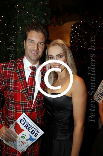 Amsterdam 21 december 2017
Premiere kerstcircus in Carre. Bas Muijs met vrouw