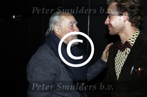 Utrecht 12 december 2017
Premiere Hendrik Groen in schouwburg Utrecht.
De cast bestaat uit Beau Schneider, Mike Weerts, Plien van Bennekom/Cynthia Abma, Myrthe Burger, Rufus Hegeman, Britte Lagcher. Eric Schneider met zoon Beau