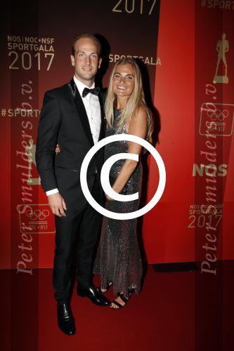 Amsterdam 19 december 2017 
Sportgala in de Rai. Sportman en sportvrouw van het jaar verkiezing.  Claire Corthaus en partner hockeyer Billy Bakker