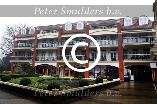 Laren 20 december 2017
De familie Blokker heeft het penthouse/appartement van de familie de Mol gekocht.