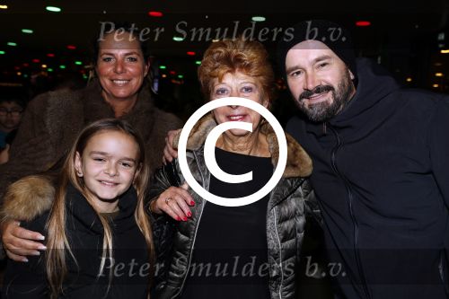 Amsterdam 24 december 2017
RTL kerst show in het ziggo dome. Brian Schutz met gezin