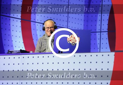 Aalsmeer 20 december 2017
Opnames de curling quiz met Frans Bauer Mark Tuitert Ellen Hoog Brace Sjoerd v Ramshorst Evert ten Napel Levi v Kempen Frank Lammers Sanne en Lieke Wevers. De opnames vinden plaats in de studio in Aalsmeer.