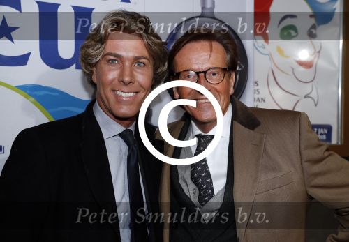Amsterdam 21 december 2017
Premiere kerstcircus in Carre. Rogier en Frank uit sbs6 programma Steenrijk en Straatarm